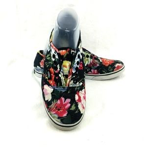Vans Black Floral Tropical Lace up Skate Shoe